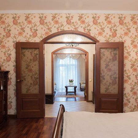 Classy Apartment In Good Neighbourhood Riga Kültér fotó